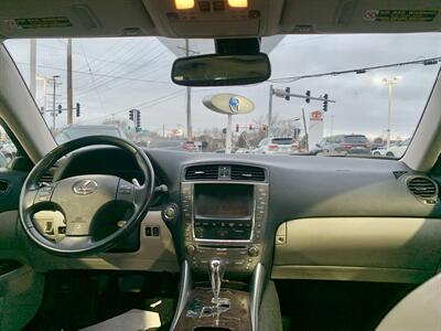 2010 Lexus IS 250   - Photo 12 - Palatine, IL 60074