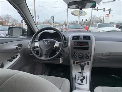 2011 Toyota Corolla LE   - Photo 12 - Palatine, IL 60074