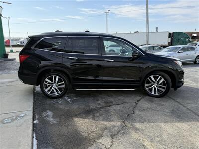 2017 Honda Pilot Touring   - Photo 8 - Palatine, IL 60074