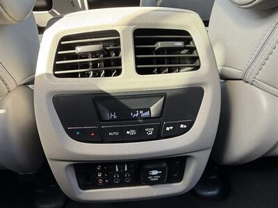 2017 Honda Pilot Touring   - Photo 23 - Palatine, IL 60074