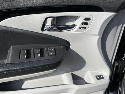 2017 Honda Pilot Touring   - Photo 13 - Palatine, IL 60074
