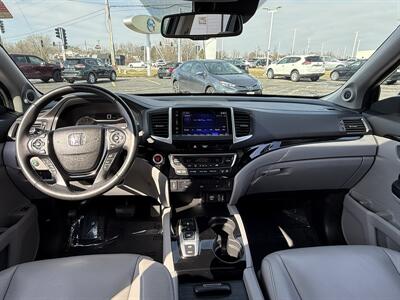 2017 Honda Pilot Touring   - Photo 27 - Palatine, IL 60074