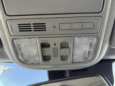 2017 Honda Pilot Touring   - Photo 41 - Palatine, IL 60074