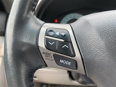 2011 Toyota Camry SE   - Photo 16 - Palatine, IL 60074