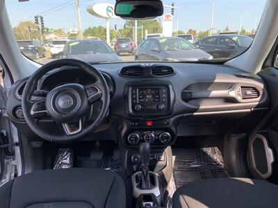 2017 Jeep Renegade Latitude   - Photo 12 - Palatine, IL 60074