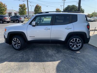 2017 Jeep Renegade Latitude   - Photo 8 - Palatine, IL 60074