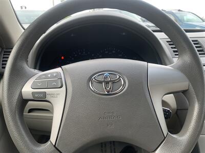2007 Toyota Camry LE   - Photo 18 - Palatine, IL 60074