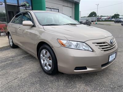 2007 Toyota Camry LE   - Photo 2 - Palatine, IL 60074