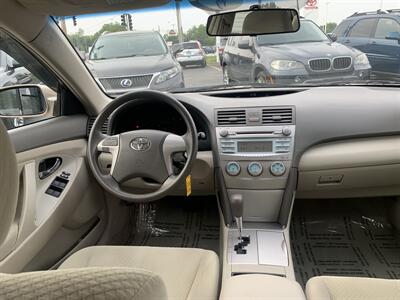 2007 Toyota Camry LE   - Photo 10 - Palatine, IL 60074