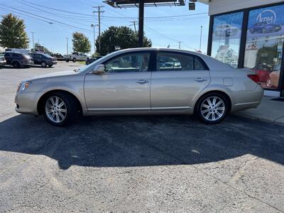 2010 Toyota Avalon Limited   - Photo 3 - Palatine, IL 60074