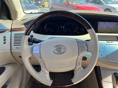 2010 Toyota Avalon Limited   - Photo 19 - Palatine, IL 60074