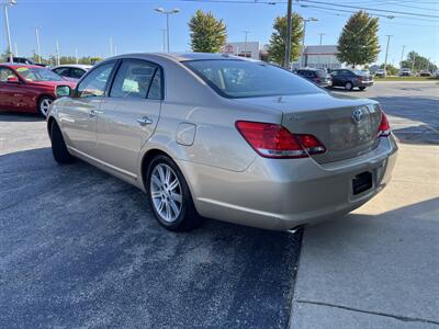 2010 Toyota Avalon Limited   - Photo 6 - Palatine, IL 60074