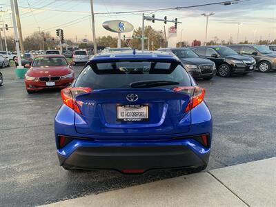 2018 Toyota C-HR XLE   - Photo 8 - Palatine, IL 60074