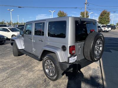 2013 Jeep Wrangler Unlimited Rubicon   - Photo 6 - Palatine, IL 60074