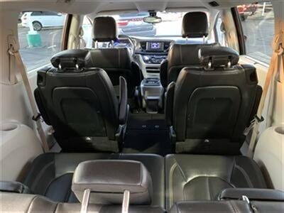 2017 Chrysler Pacifica Touring-L - Photo 10 - Palatine, IL 60074