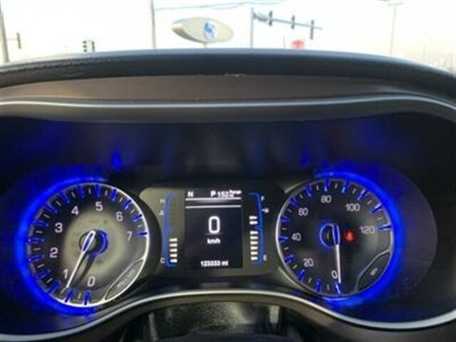 2017 Chrysler Pacifica Touring-L - Photo 28 - Palatine, IL 60074