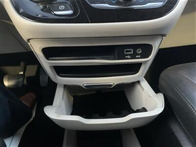 2017 Chrysler Pacifica Touring-L - Photo 33 - Palatine, IL 60074