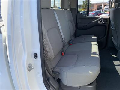 2019 Nissan Frontier SV   - Photo 14 - Palatine, IL 60074