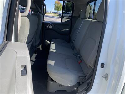 2019 Nissan Frontier SV   - Photo 11 - Palatine, IL 60074