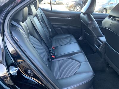 2021 Toyota Camry SE   - Photo 12 - Palatine, IL 60074