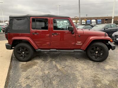 2012 Jeep Wrangler Unlimited Sahara   - Photo 3 - Palatine, IL 60074