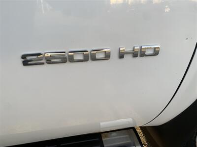 2013 Chevrolet Silverado 2500HD Work Truck   - Photo 17 - Palatine, IL 60074