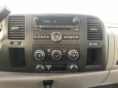 2013 Chevrolet Silverado 2500HD Work Truck   - Photo 22 - Palatine, IL 60074