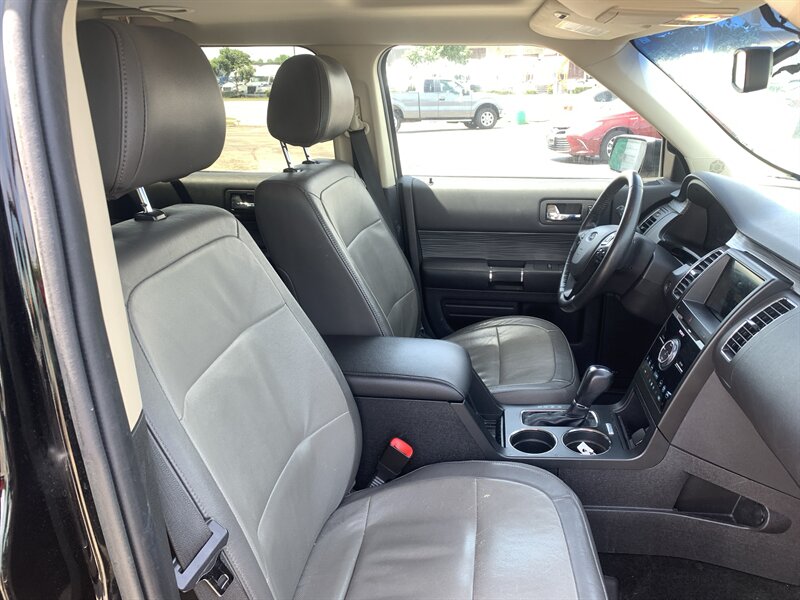 2016 Ford Flex Limited - Photo 12 - Palatine, IL 60074