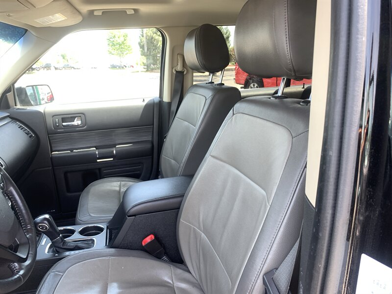 2016 Ford Flex Limited - Photo 19 - Palatine, IL 60074