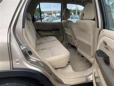2006 Honda CR-V LX   - Photo 17 - Palatine, IL 60074