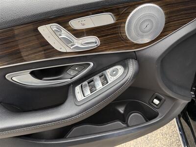 2017 Mercedes-Benz C 300 4MATIC   - Photo 11 - Palatine, IL 60074