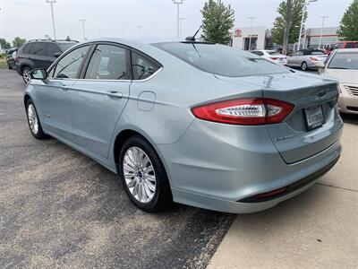2014 Ford Fusion Hybrid SE   - Photo 8 - Palatine, IL 60074