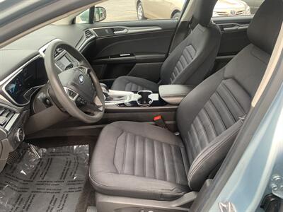 2014 Ford Fusion Hybrid SE   - Photo 14 - Palatine, IL 60074