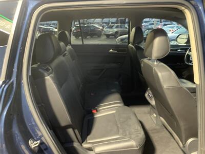 2018 Volkswagen Atlas V6 SEL 4Motion - Photo 13 - Palatine, IL 60074