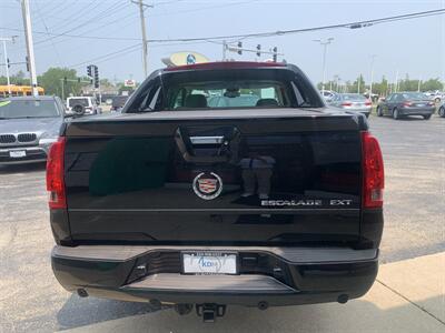 2005 Cadillac Escalade EXT   - Photo 6 - Palatine, IL 60074