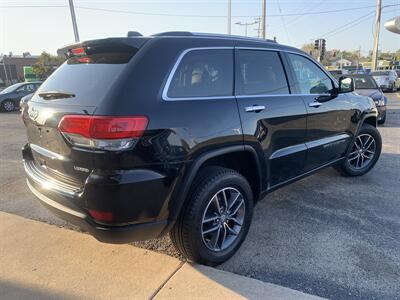 2017 Jeep Grand Cherokee Limited   - Photo 4 - Palatine, IL 60074