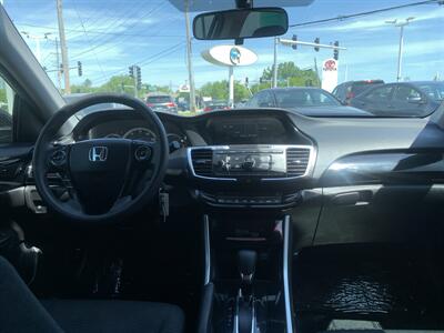 2017 Honda Accord LX - Photo 13 - Palatine, IL 60074