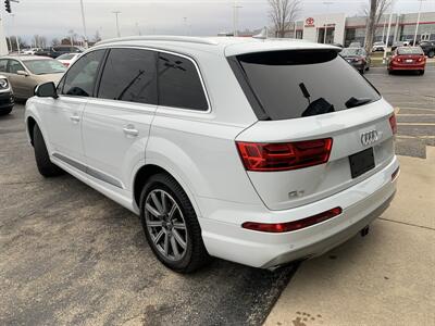 2019 Audi Q7 quattro Premium Plus 55 T   - Photo 7 - Palatine, IL 60074