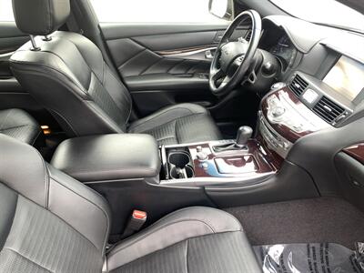 2015 INFINITI Q70 Sport   - Photo 10 - Palatine, IL 60074