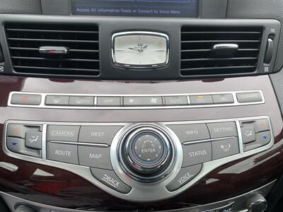 2015 INFINITI Q70 Sport   - Photo 28 - Palatine, IL 60074