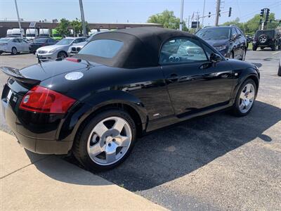 2005 Audi TT 250hp quattro   - Photo 8 - Palatine, IL 60074