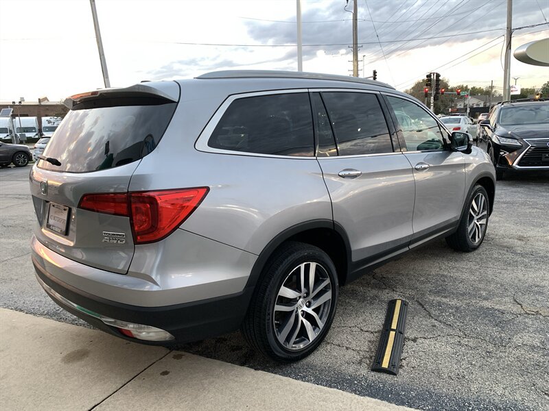2017 Honda Pilot Touring - Photo 5 - Palatine, IL 60074