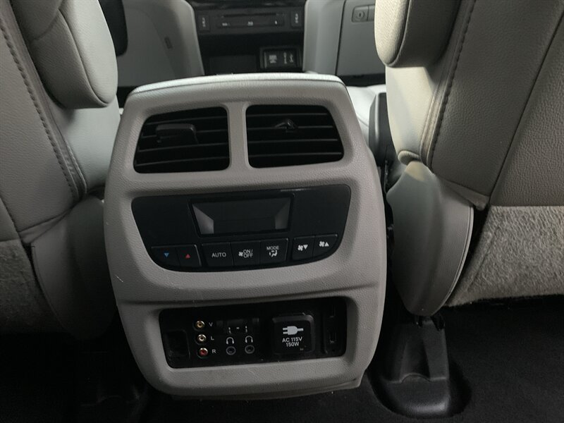 2017 Honda Pilot Touring - Photo 18 - Palatine, IL 60074