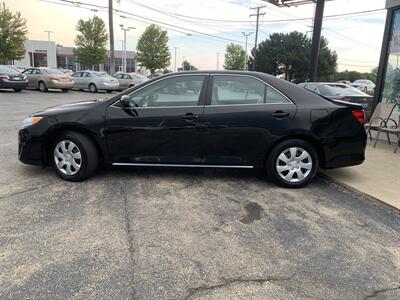 2014 Toyota Camry LE   - Photo 8 - Palatine, IL 60074