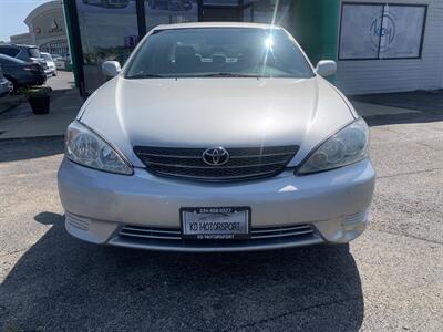 2005 Toyota Camry LE V6   - Photo 2 - Palatine, IL 60074
