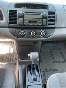 2005 Toyota Camry LE V6   - Photo 25 - Palatine, IL 60074