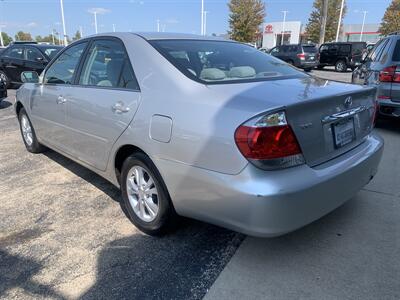 2005 Toyota Camry LE V6   - Photo 6 - Palatine, IL 60074