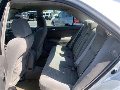 2005 Toyota Camry LE V6   - Photo 13 - Palatine, IL 60074