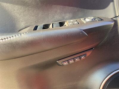 2016 Lexus NX 300h   - Photo 19 - Palatine, IL 60074