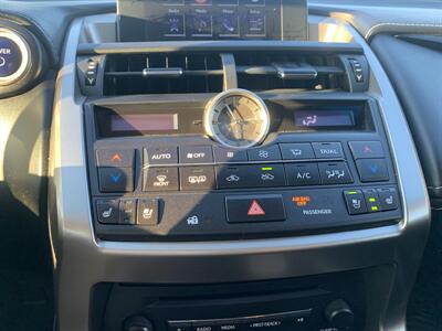 2016 Lexus NX 300h   - Photo 30 - Palatine, IL 60074